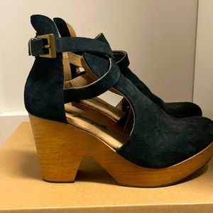 Free People clogs